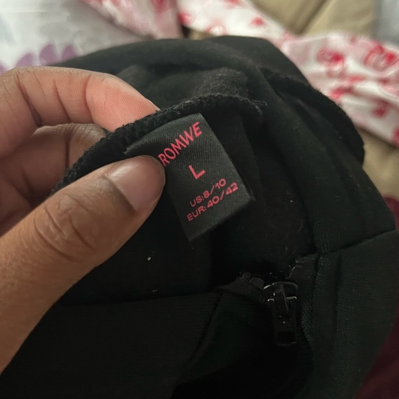 Plain Black Jacket Size L - Picture 3 of 3